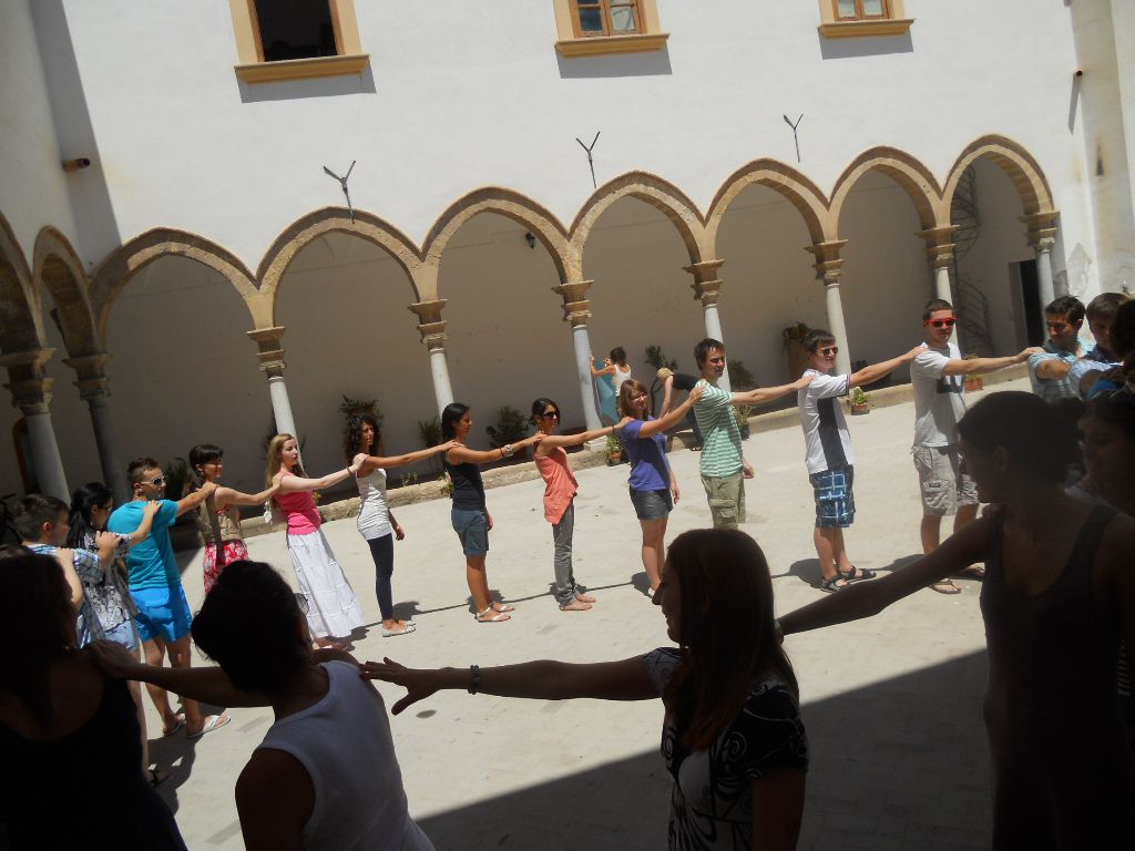NewTwin: invitation for the Intercultural Evening