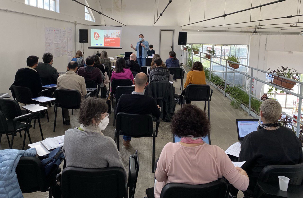 Condividere esperienze e conoscenze: il corso di formazione di AROSE