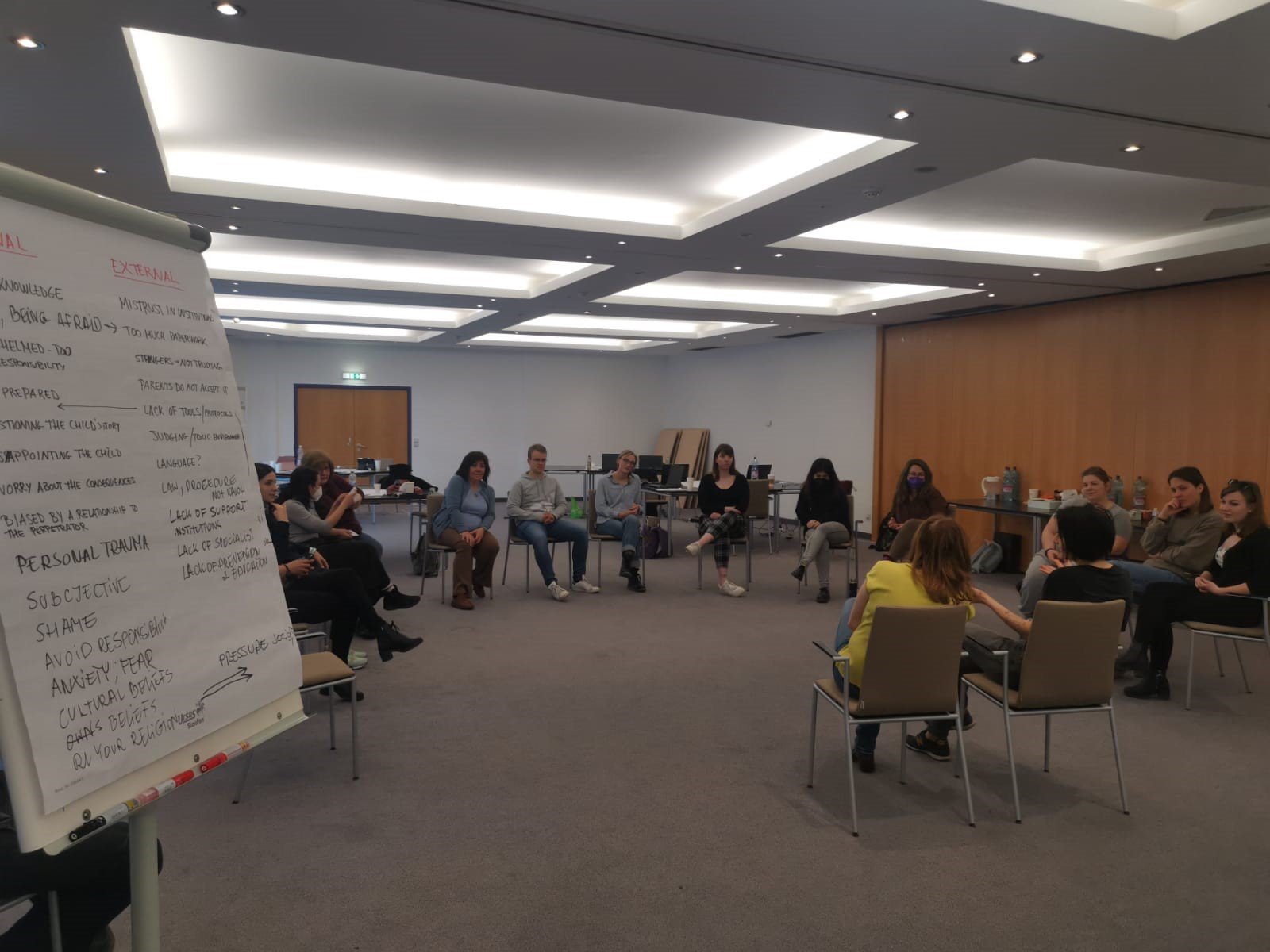 Una formazione internazionale sulla prevenzione della violenza sullз minori