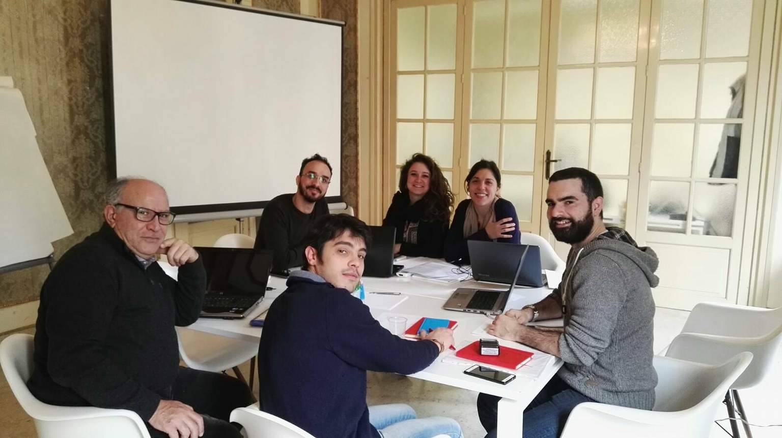 I giovani parlano con l'europa: incoraggiare la partecipazione alla cittadinanza attiva