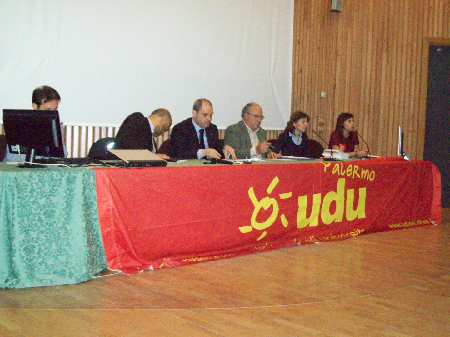 Orientarsi verso lo sviluppo - Foto seminario