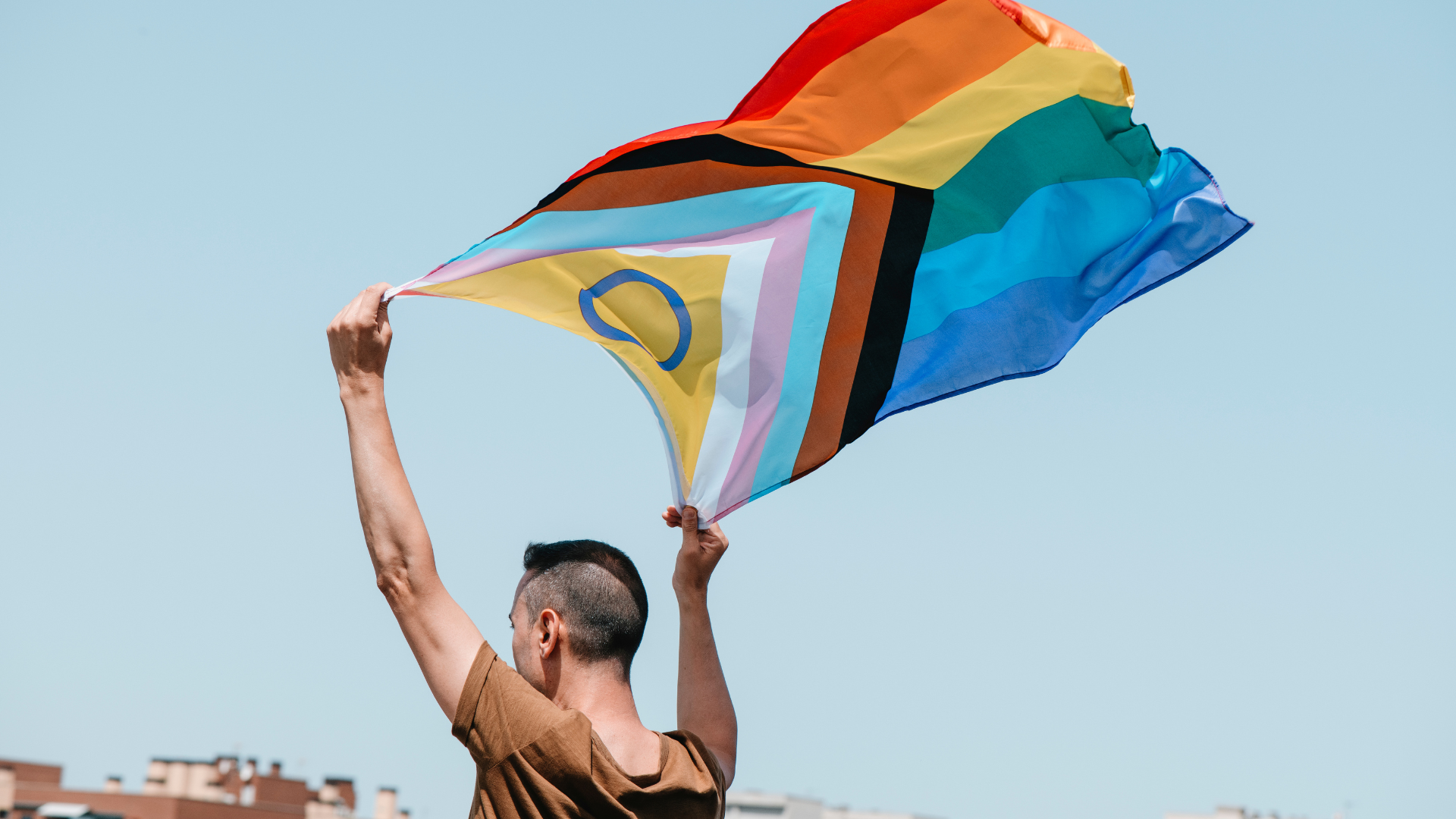 Pride Month e la sfida dell’inclusione: nuove forme d’educazione contro la discriminazione