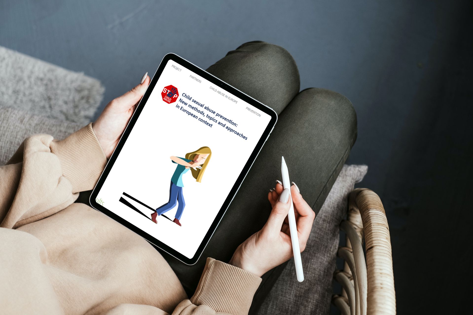 STOP! E-learning platform for child abuse prevention.