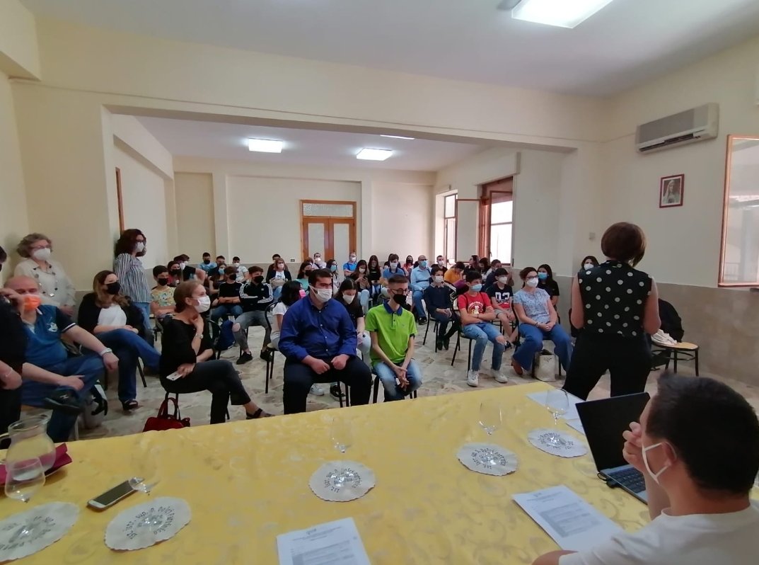 Il teatro come strumento per l’inclusione e la prevenzione all’ASP: l’evento finale DREAMS