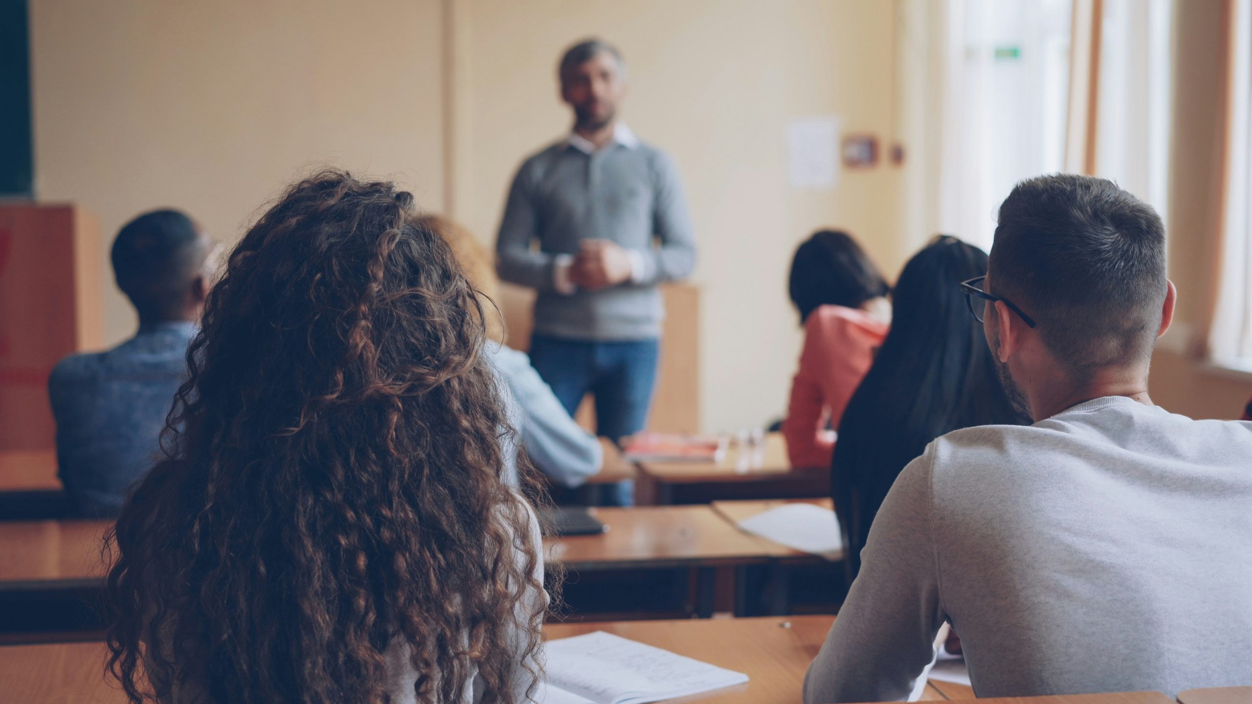 More inclusive and participatory approaches to teaching computer science